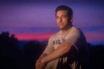 Baba Siddiqui Death: Tight Security At Salman Khan's Galaxy Apartment, Fans Prohibited From Taking Selfies
